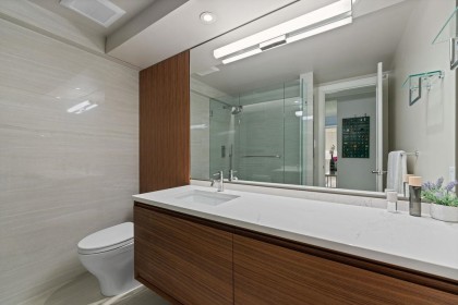 Photo 13 at 305 - 4101 Yew Street, Quilchena, Vancouver West