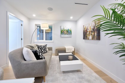 Photo 5 at 3674 W 1st Avenue, Kitsilano, Vancouver West