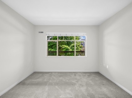 Photo 19 at 409 - 2059 Chesterfield Avenue, Central Lonsdale, North Vancouver