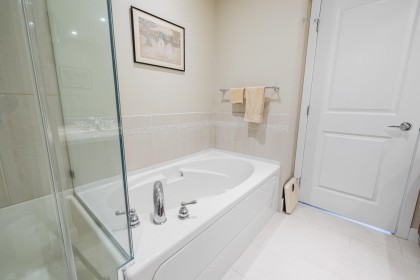 Photo 20 at 304 - 4685 Valley Drive, Quilchena, Vancouver West
