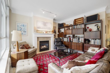 Photo 8 at 304 - 4685 Valley Drive, Quilchena, Vancouver West