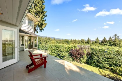 Photo 3 at 816 Anderson Crescent, Sentinel Hill, West Vancouver