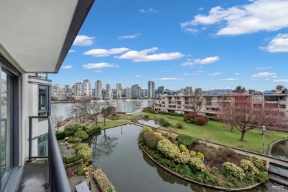 Photo 10 at 414 - 456 Moberly Road, False Creek, Vancouver West