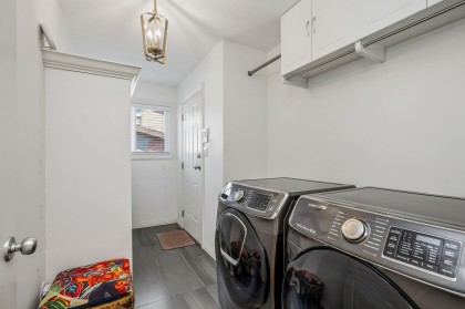 Photo 17 at 954 Tudor Avenue, Forest Hills NV, North Vancouver