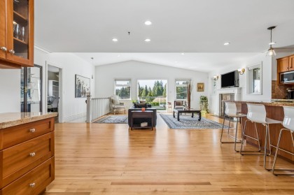 Photo 15 at 954 Tudor Avenue, Forest Hills NV, North Vancouver