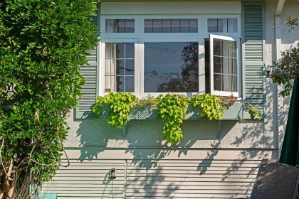 Photo 3 at 1376 11th Street, Sentinel Hill, West Vancouver