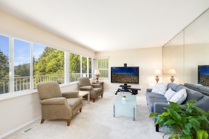 Photo 3 at 454 Monteray Avenue, Upper Delbrook, North Vancouver