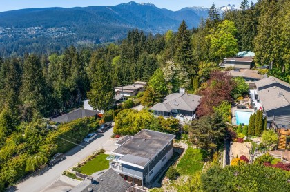Photo 24 at 454 Monteray Avenue, Upper Delbrook, North Vancouver