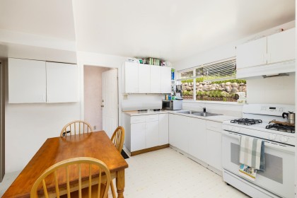 Photo 11 at 454 Monteray Avenue, Upper Delbrook, North Vancouver