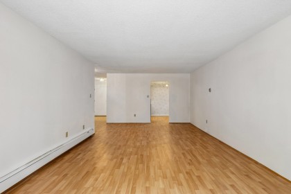 Photo 5 at 219 - 1385 Draycott Road, Lynn Valley, North Vancouver