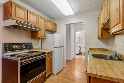 Photo 10 at 219 - 1385 Draycott Road, Lynn Valley, North Vancouver