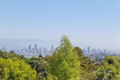 Photo 24 at 404 - 4463 W 10th Avenue, Point Grey, Vancouver West