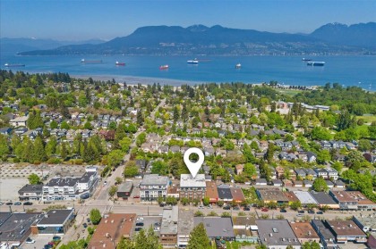 Photo 31 at 404 - 4463 W 10th Avenue, Point Grey, Vancouver West
