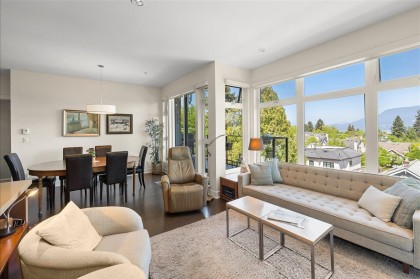Photo 4 at 404 - 4463 W 10th Avenue, Point Grey, Vancouver West