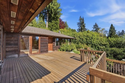 Photo 6 at 3155 Dickinson Crescent, Westmount WV, West Vancouver