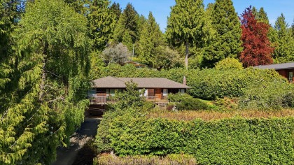 Photo 10 at 3155 Dickinson Crescent, Westmount WV, West Vancouver