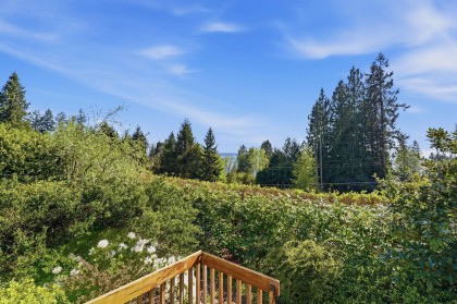 Photo 11 at 3155 Dickinson Crescent, Westmount WV, West Vancouver