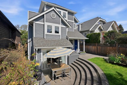Photo 4 at 2015 Creelman Avenue, Kitsilano, Vancouver West
