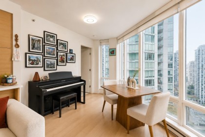 Photo 6 at 1901 - 565 Smithe Street, Downtown VW, Vancouver West