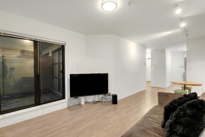Photo 5 at 208 - 1106 Pacific Street, West End VW, Vancouver West
