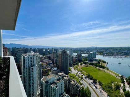 Photo 3 at 3302 - 499 Pacific Street, Yaletown, Vancouver West