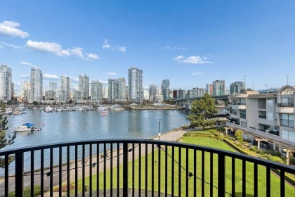 Photo 13 at PH 409 - 1859 Spyglass Place, False Creek, Vancouver West