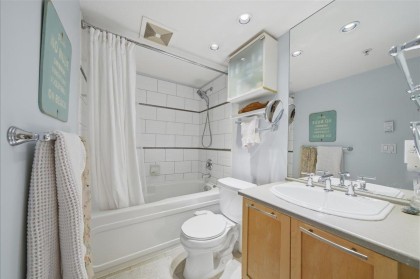 Photo 19 at 310 - 2137 W 10th Avenue, Kitsilano, Vancouver West