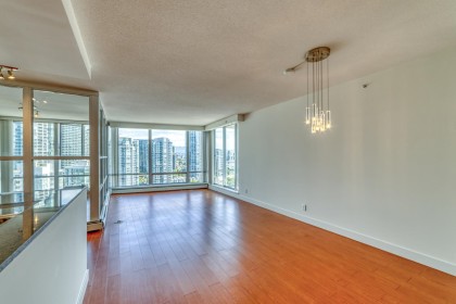 Photo 6 at 2101 - 1228 Marinaside Crescent, Yaletown, Vancouver West