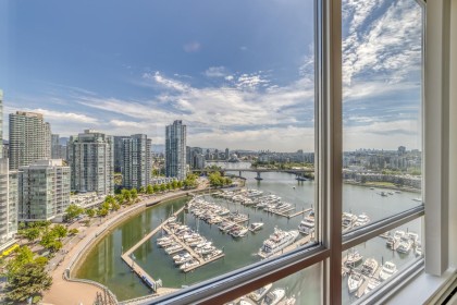Photo 12 at 2101 - 1228 Marinaside Crescent, Yaletown, Vancouver West