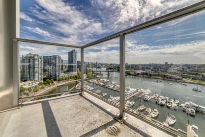 Photo 3 at 2101 - 1228 Marinaside Crescent, Yaletown, Vancouver West