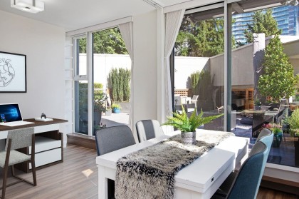 Photo 14 at 307 - 1009 Expo Boulevard, Yaletown, Vancouver West