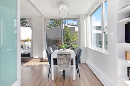 Photo 15 at 307 - 1009 Expo Boulevard, Yaletown, Vancouver West