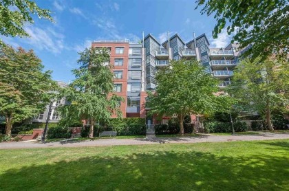 Photo 28 at 102 - 2228 Marstrand Avenue, Kitsilano, Vancouver West