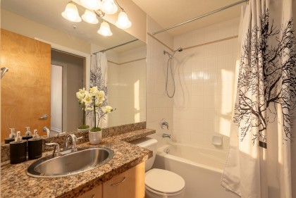 Photo 19 at 102 - 2228 Marstrand Avenue, Kitsilano, Vancouver West