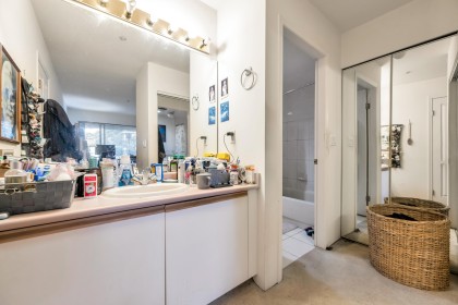 Photo 20 at 202 - 525 Wheelhouse Square, False Creek, Vancouver West