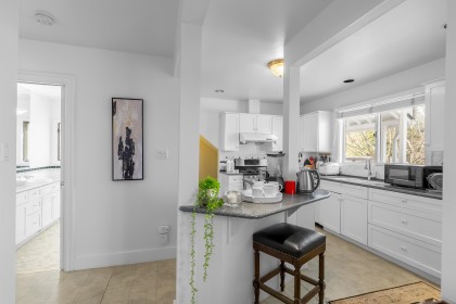 Photo 4 at 4405 W 9th Avenue, Point Grey, Vancouver West