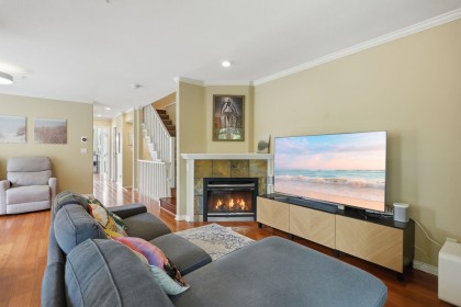 Photo 6 at 203 W 6th Street, Lower Lonsdale, North Vancouver