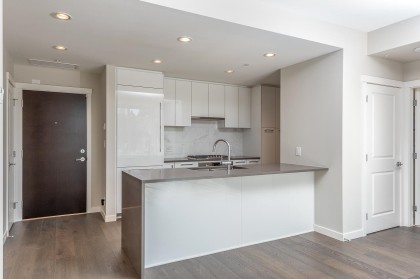 Photo 4 at 104 - 5687 Gray Avenue, University VW, Vancouver West