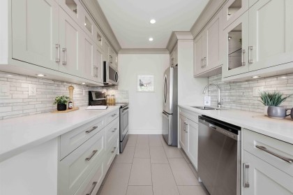 Photo 9 at 101 - 330 W 2d Street, Lower Lonsdale, North Vancouver