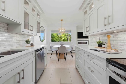 Photo 11 at 101 - 330 W 2d Street, Lower Lonsdale, North Vancouver