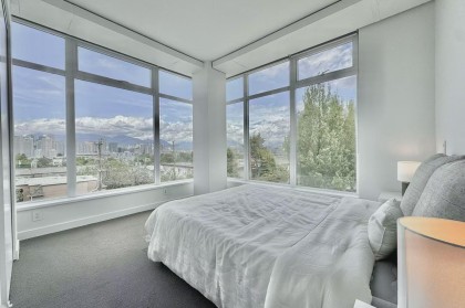 Photo 5 at 504 - 2411 Heather Street, Fairview VW, Vancouver West