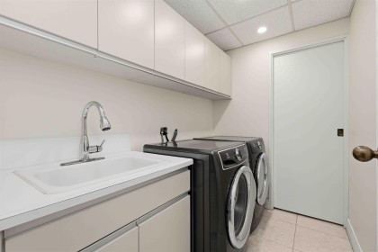 Photo 22 at 1602 - 738 Broughton Street, West End VW, Vancouver West