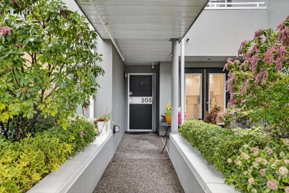 Photo 17 at 205 - 3151 Woodbine Drive, Edgemont, North Vancouver