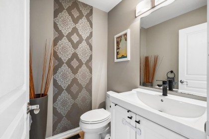 Photo 13 at 104 - 225 E 6th Street, Lower Lonsdale, North Vancouver