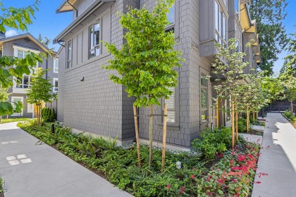 Photo 25 at 105 - 2304 Emery Court, Lynn Valley, North Vancouver