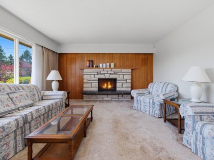 Photo 3 at 1218 Chamberlain Drive, Lynn Valley, North Vancouver
