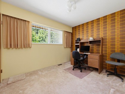 Photo 20 at 1218 Chamberlain Drive, Lynn Valley, North Vancouver