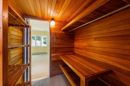 Photo 17 at 4415 Woodcrest Road, Cypress Park Estates, West Vancouver