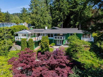 Photo 1 at 4415 Woodcrest Road, Cypress Park Estates, West Vancouver