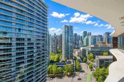 Photo 17 at 2008 - 68 Smithe Street, Downtown VW, Vancouver West